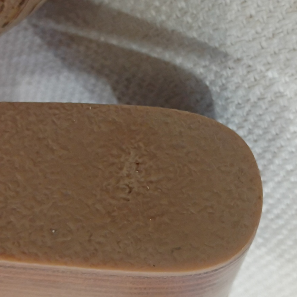 Jack Rogers Gold and Tan Mules - Picture 8 of 8